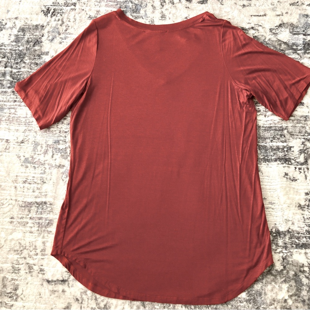 Ashley Stewart Basic Stretch Knit V Neck Tee - Picture 4 of 4
